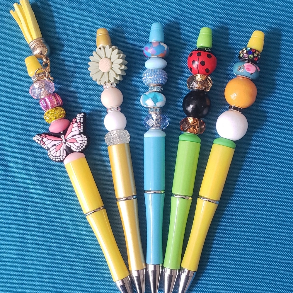 New beadable handcrafted pens set of 5